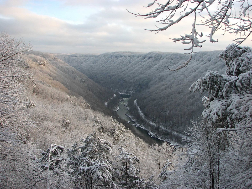 snow covering New River Gorge near Canyon Rim