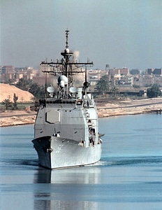 The U.S. Navy Ticonderoga-class guided missile cruiser photo