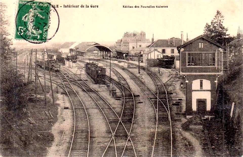 Dole.Intérieur de la Gare