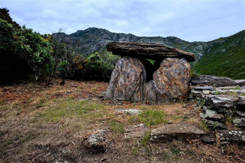17-05-2021 Meghalític de l' Albera II