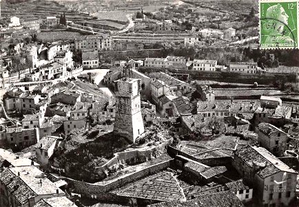 Draguignan.la-tour-lhorloge-ciel