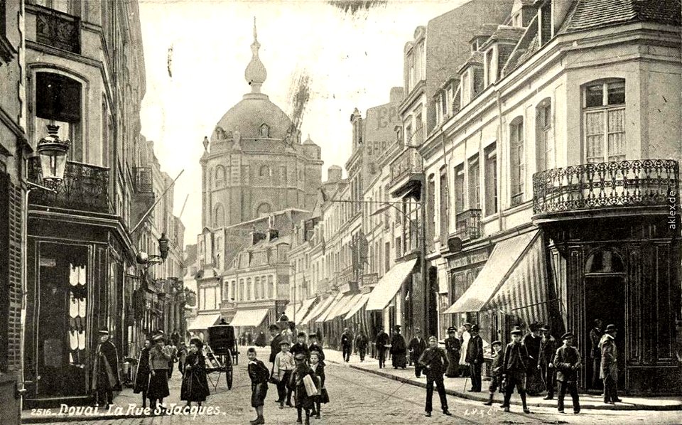 Douai.Rue Saint-Jacques