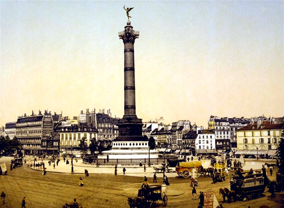 Paris.Place de la Bastille