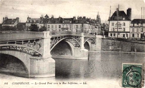 Compiègne.Grand pont vers la rue de Solférino