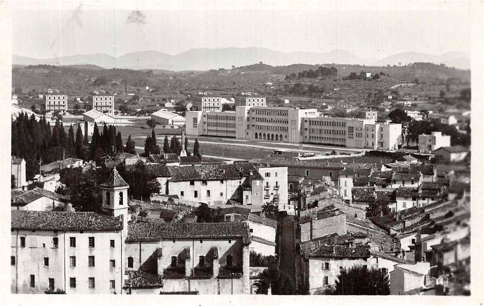 Draguignan.Vue panoramique et collège de jeunes filles