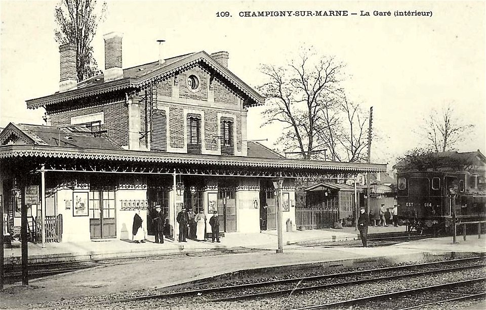 Champigny-sur-Marne.Intérieur de la gare