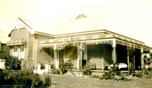 "Hillcrest", Mount Vincent. T. V. Foster's home, [n.d.] photo