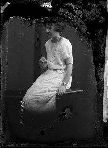 Seated lady, [n.d.]
