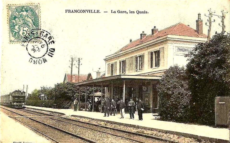 Franconville.La gare et les quais