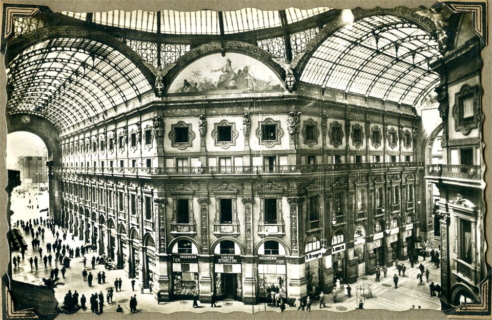 Galleria Vittorio Emanuele, Milan, [1944] - Postcard