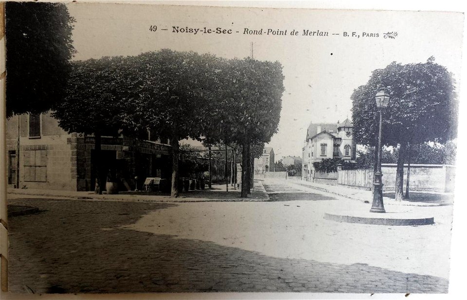Noisy-le-Sec.Rond-point de Merlan