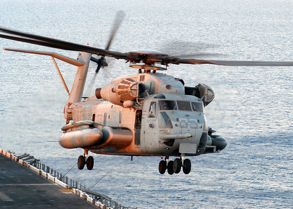 A CH-53E Super Stallion from Marine Heavy Helicopter