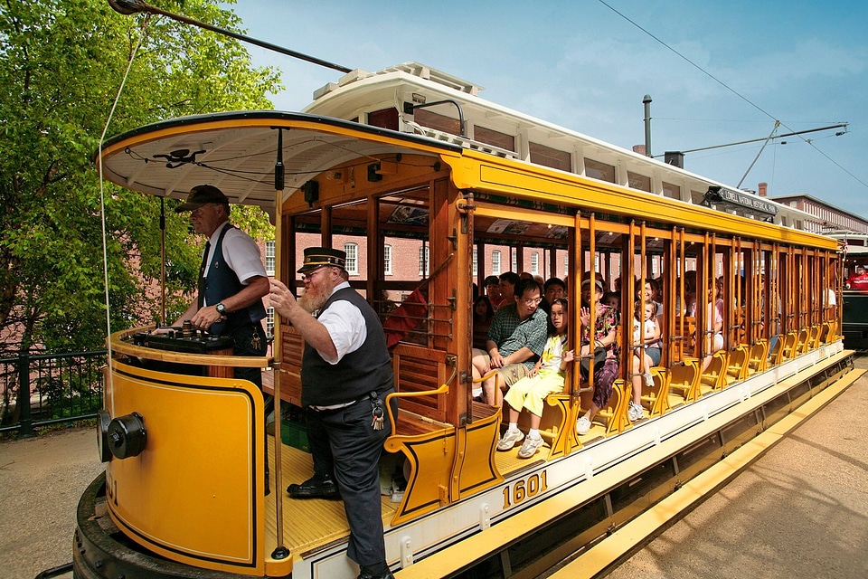 Trolley 4131 Outside the Boott Mill