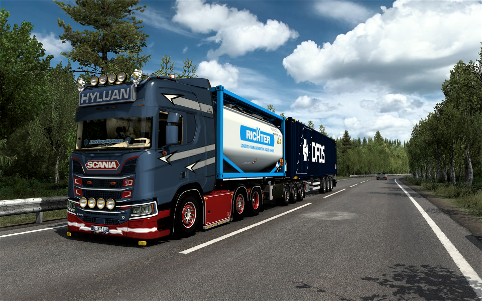 R 590 - Vak V-Slide + Schmitz S.CF 45