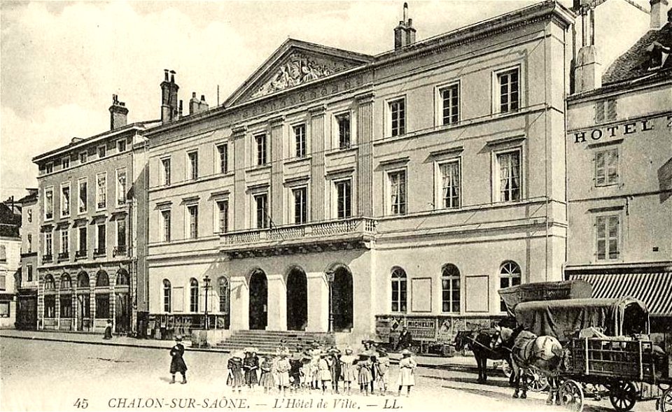 Chalon-sur-Saône.Hôtel de Ville