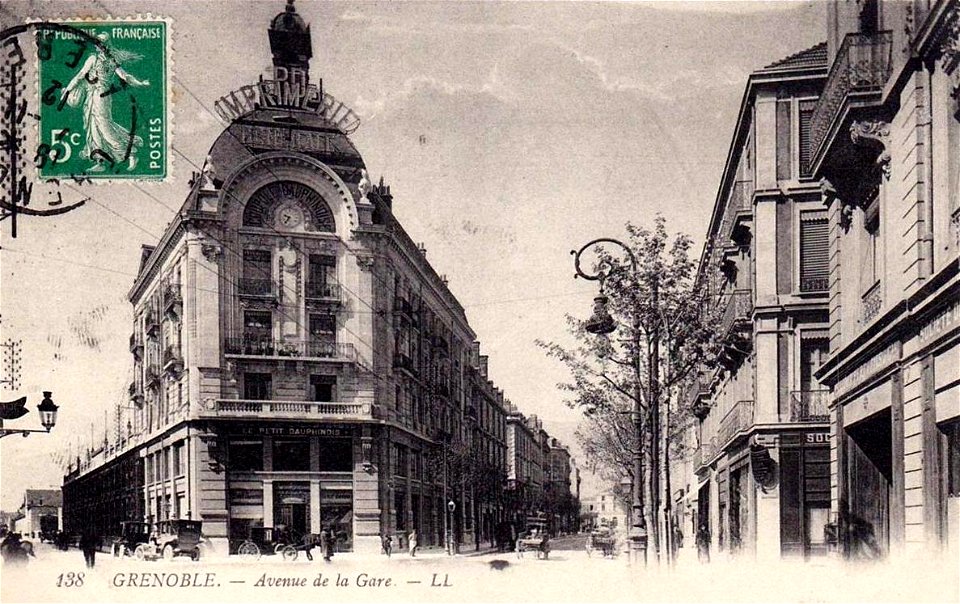 Grenoble.Avenue de la Gare