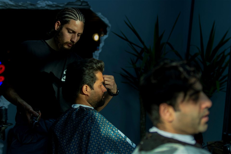 Jorj Barbershop In Iran photo