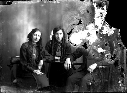 Group of people, [n.d.]