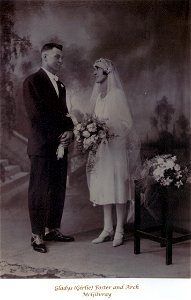 Gladys (Girlie) Foster and Arch McGilvray - wedding photo, 1927 photo