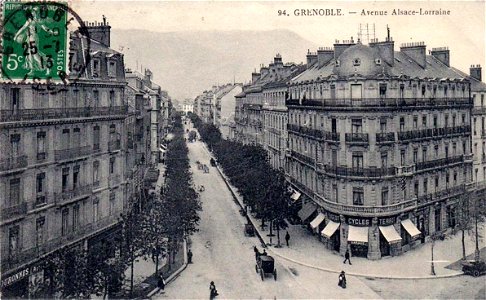 Grenoble.Avenue d'Alsace-Lorraine