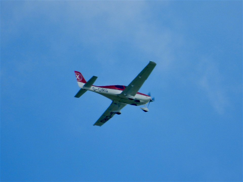 Cirrus SR20 G-CIRU