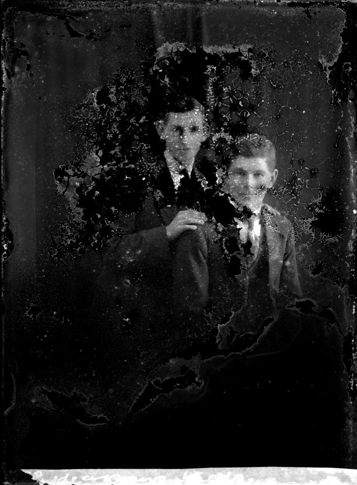 [Two gentlemen from the Deans family],, [n.d.]
