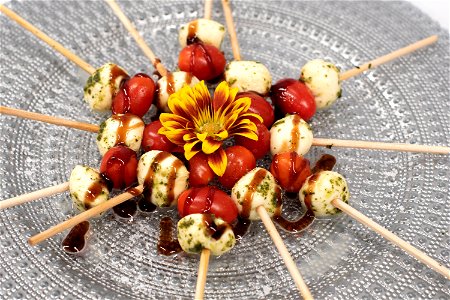 Tomato Bocconcini Skewer