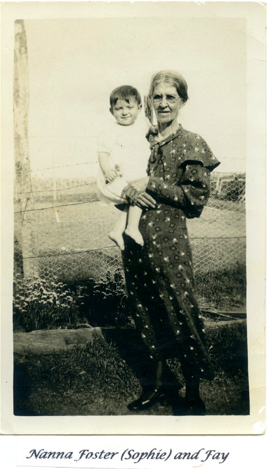 Sophie Foster and baby Fay, [n.d.]