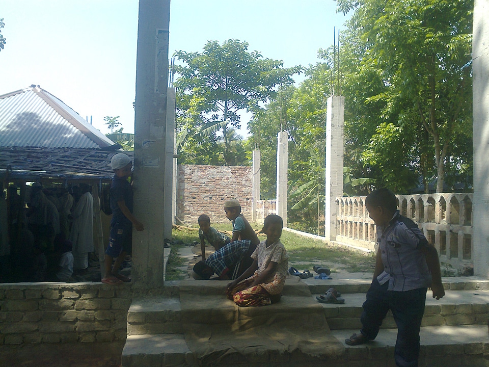 Please Help me. cqz this picture is A (MOSQUE).