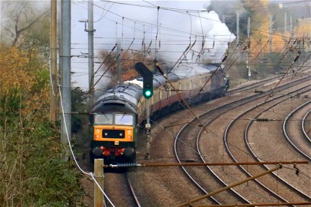 4498 Sir Nigel Gresley at Oakleigh Park photo