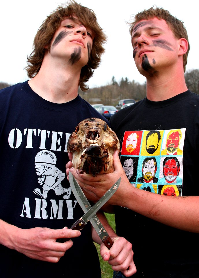 Mighty Pig Carvers