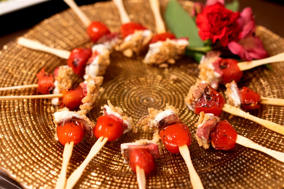 Tenderloin Forks with Roasted Tomato & Horseradish
