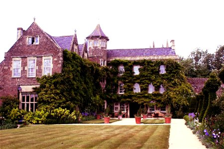 Hanham Court, Bristol