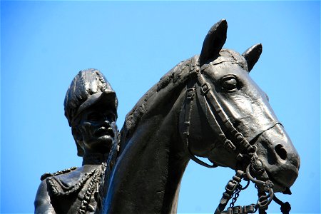 Field Marshal Sir George White Statue, London W1 photo