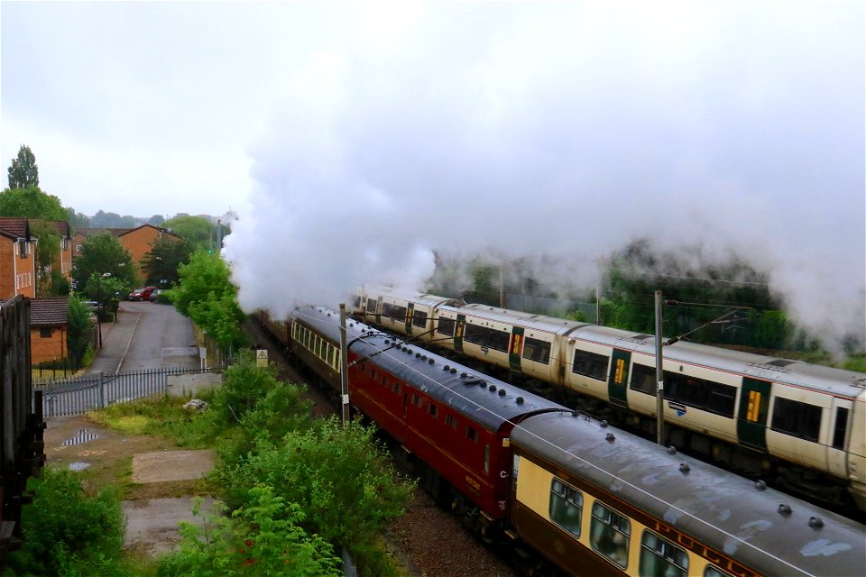 60103 Flying Scotsman at Oakleigh Park with 'The White Rose'