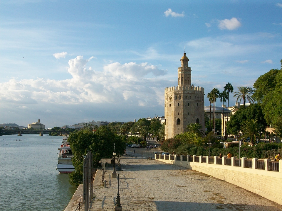 A shot of the Tower of Gold