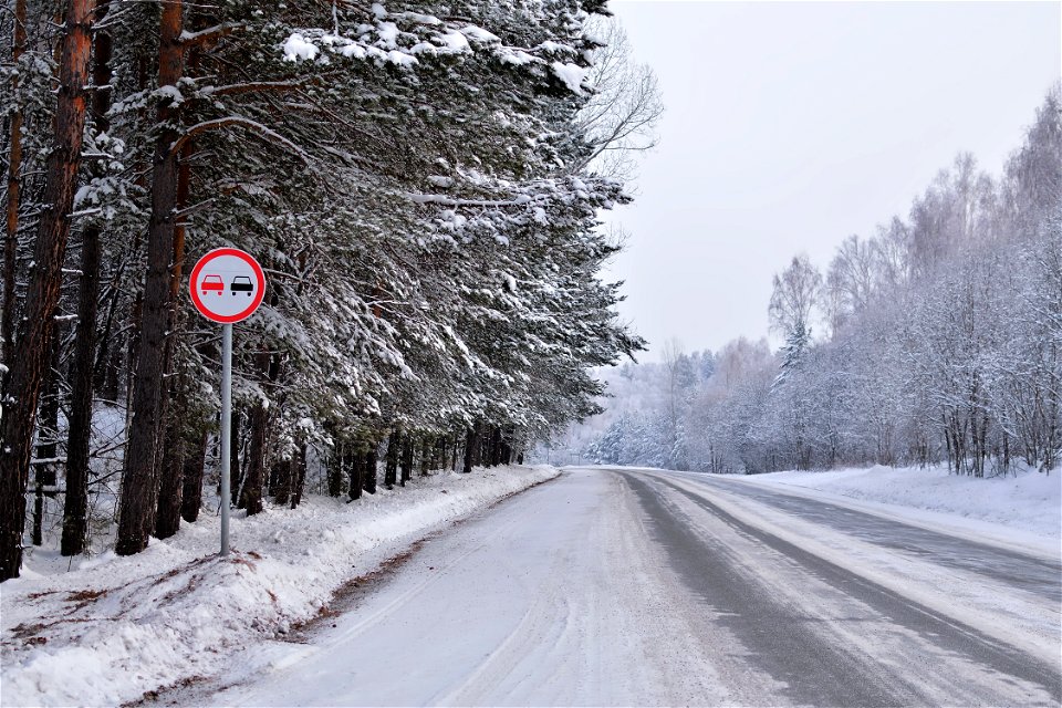 winter road through the Sayans photo