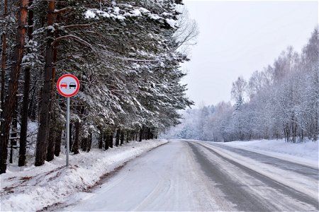 winter road through the Sayans