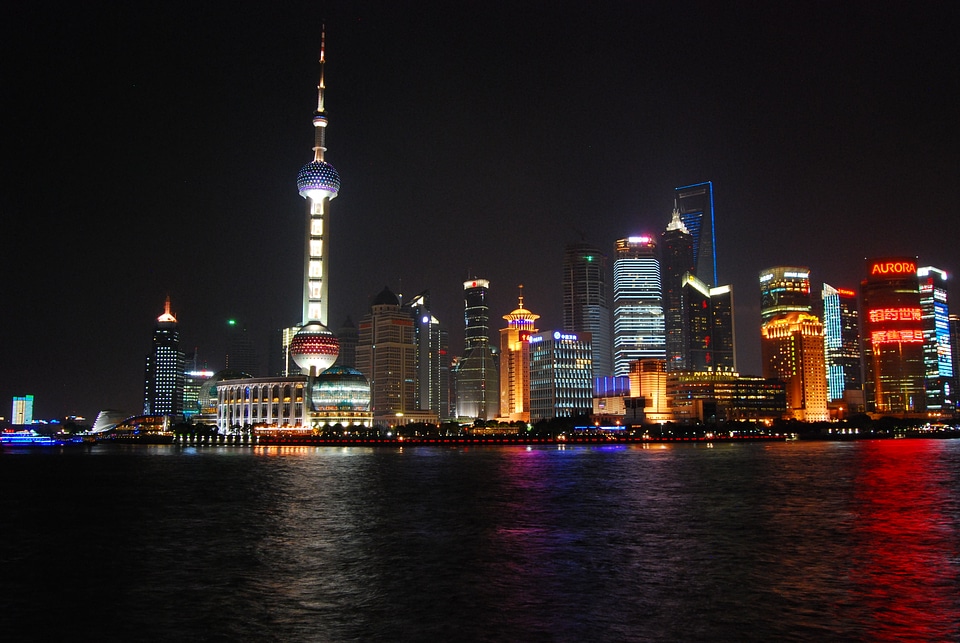 shanghai skyline at night