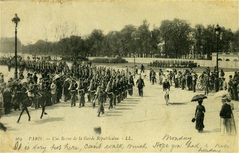 Paris revue de la Garde Républicaine CIRCA 1900 photo