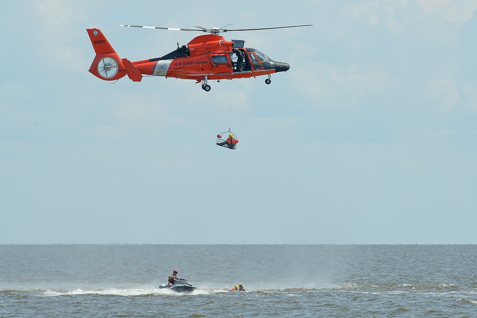 A Coast Guard HH-65D Dolphin practices