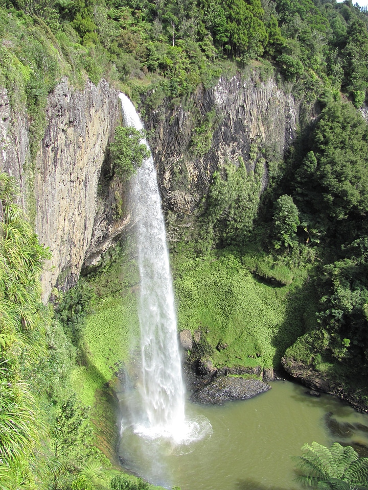 Bridal Veil Waterfall in Oregon