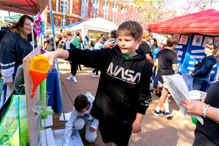 EarthDay_bn2023-11
