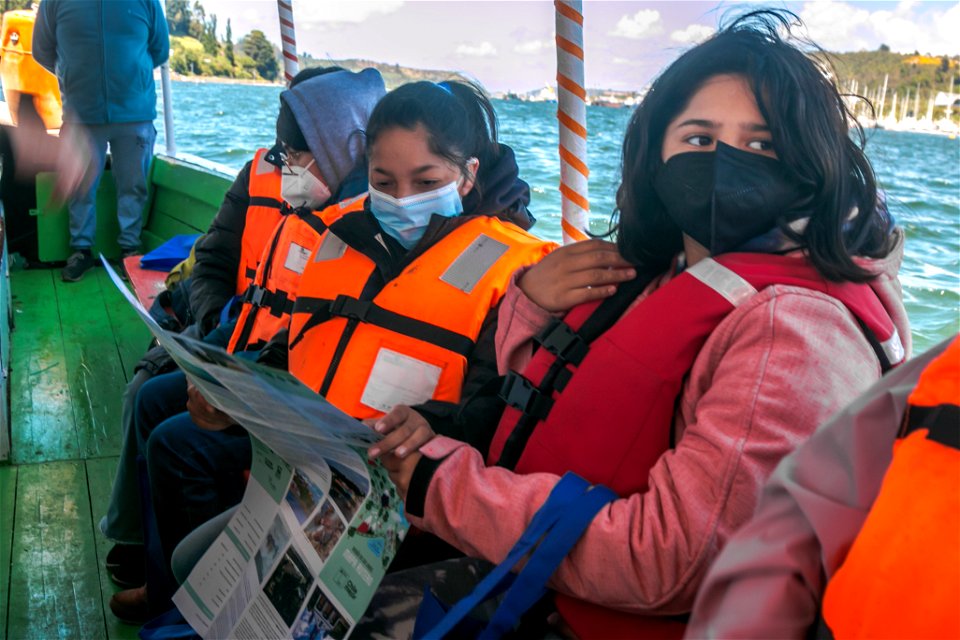 Tour por el Canal de Tenglo_Turistas.jpg