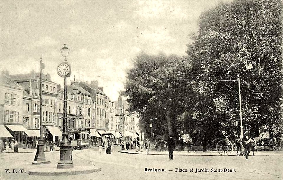 Amiens.Place et jardin Saint-Denis