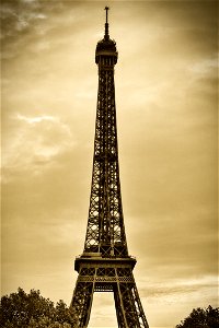 Eiffel Tower, Paris [6451] photo