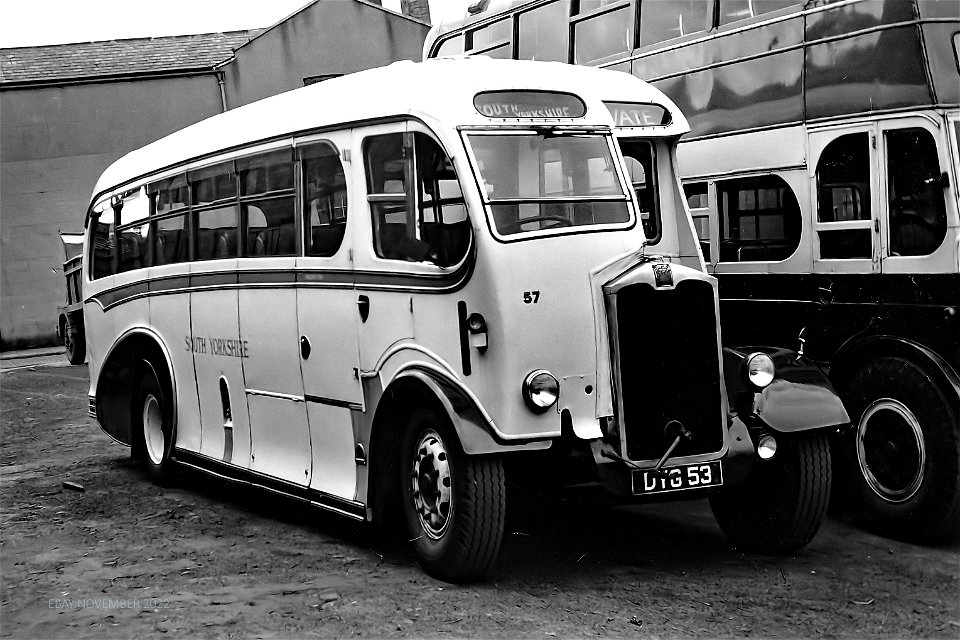 WF8 1BJ 120660 UYG53_filtered
