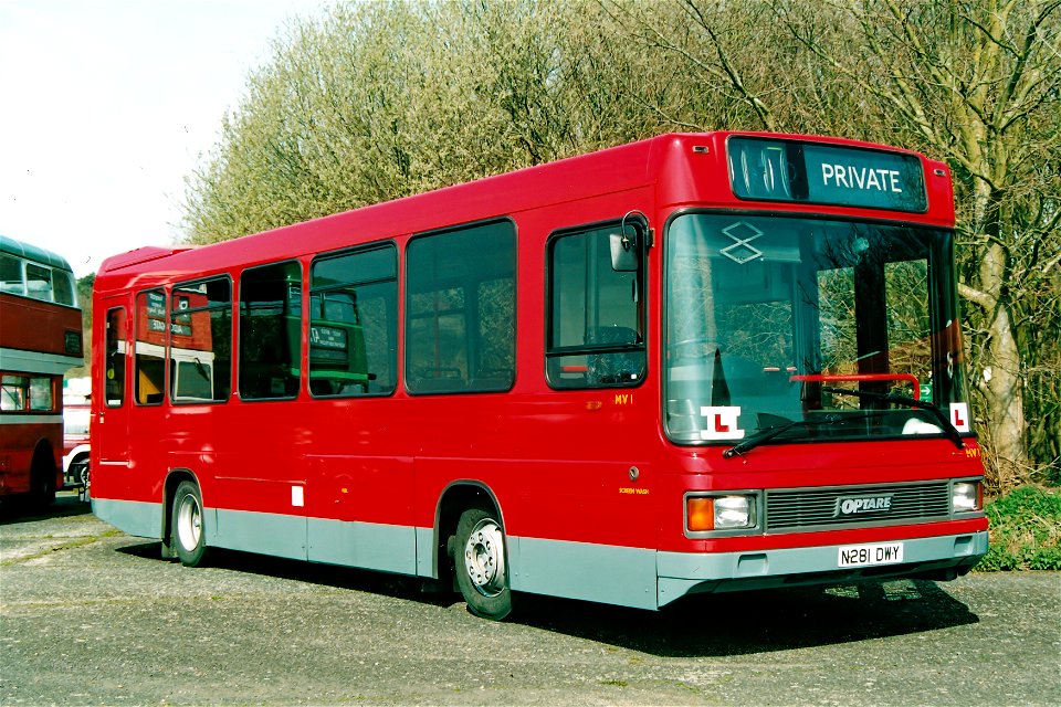 CHOBHAM 030405 N281DWY_filtered