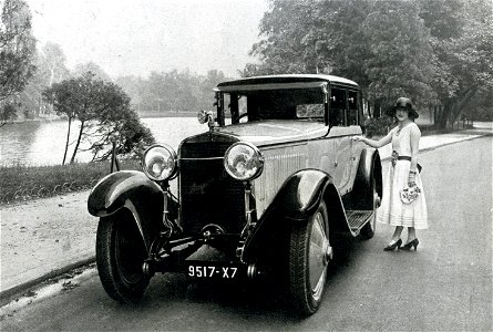 Automobile Hispano Suiza carrossée par Gallé en 1927 photo