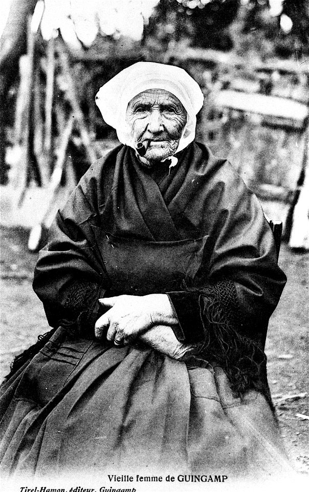 Vieille femme de Guingamp
